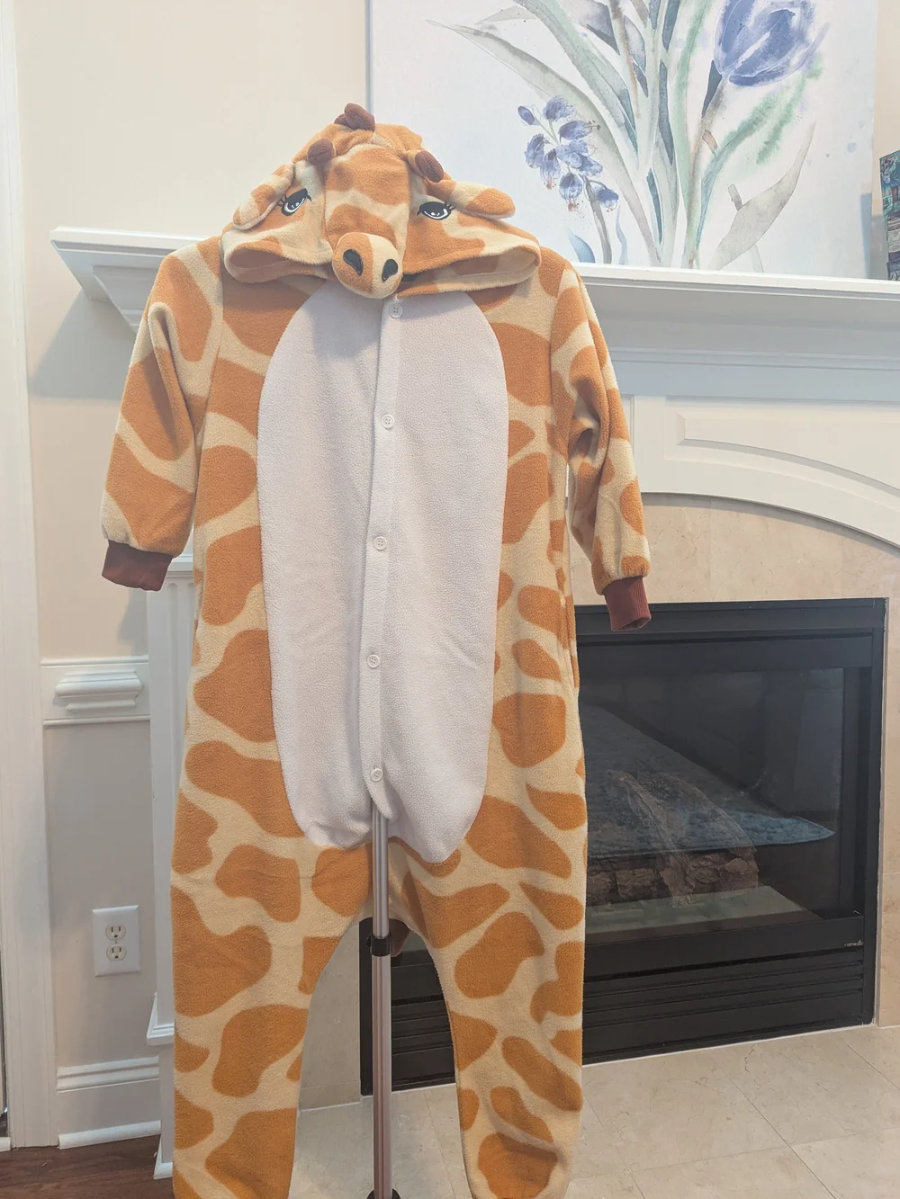 Kids Giraffe One-Piece Fleece Pajamas - Tan & Cream Size 8-10 Years.